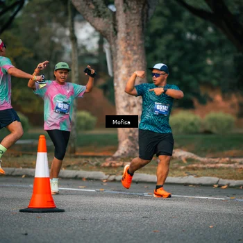 Runner Photo 5567250