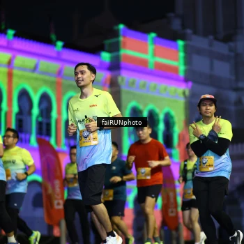 Runner Photo 5567462