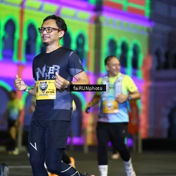 Runner Photo 5567567