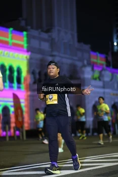 Runner Photo 5567610