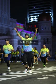 Runner Photo 5567628
