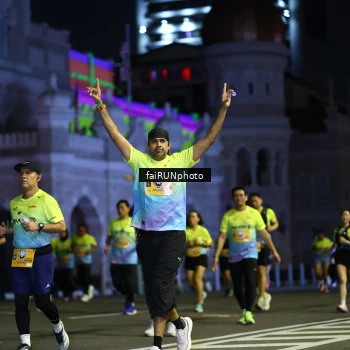 Runner Photo 5567659