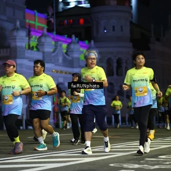 Runner Photo 5568060
