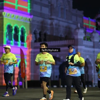 Runner Photo 5568102
