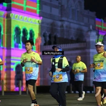 Runner Photo 5568110