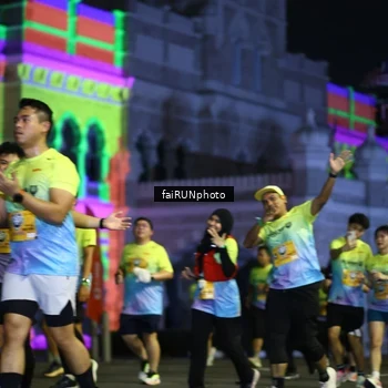 Runner Photo 5568275