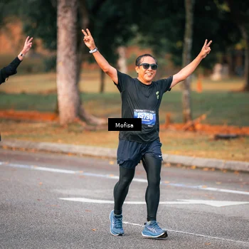 Runner Photo 5568437