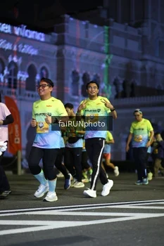 Runner Photo 5569117