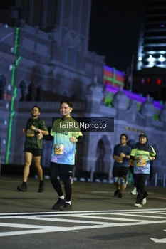 Runner Photo 5569590