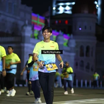 Runner Photo 5569669