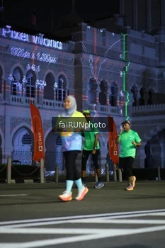 Runner Photo 5569990