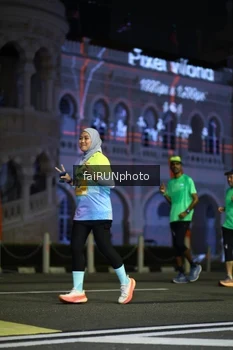 Runner Photo 5570003