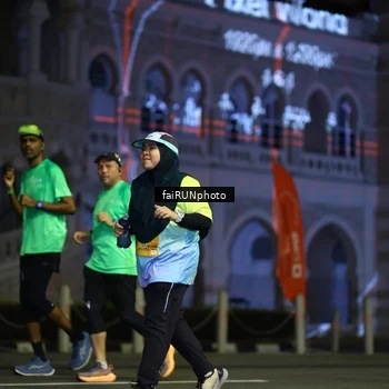 Runner Photo 5570066