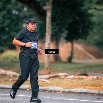 Runner Photo 5570215