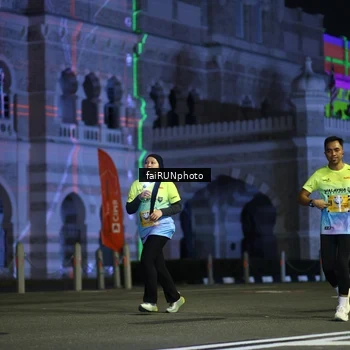 Runner Photo 5570260