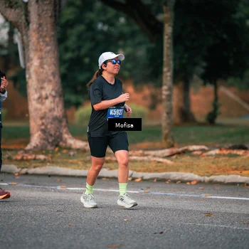 Runner Photo 5570676