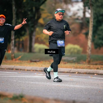 Runner Photo 5573062