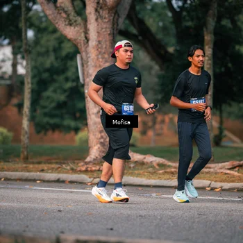 Runner Photo 5573789