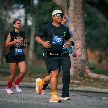 Runner Photo 5574221