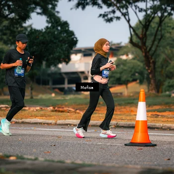 Runner Photo 5574615