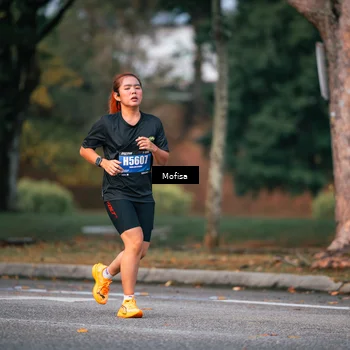 Runner Photo 5575036