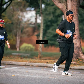 Runner Photo 5576084