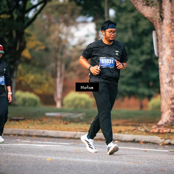 Runner Photo 5576200