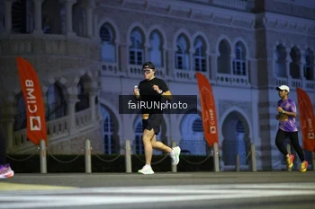 Runner Photo 5580004
