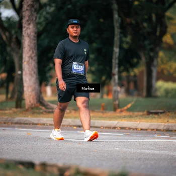 Runner Photo 5584423