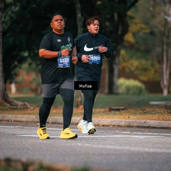 Runner Photo 5585054