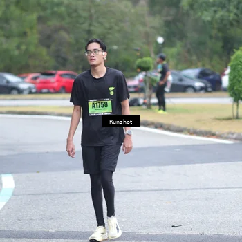 Runner Photo 5590659