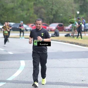 Runner Photo 5590713