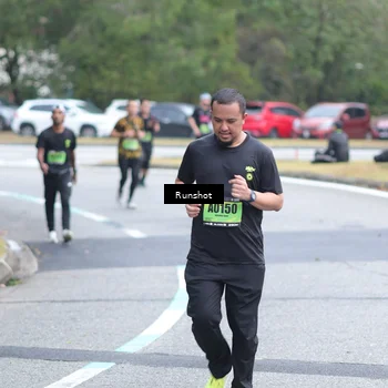 Runner Photo 5590722