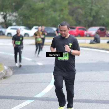 Runner Photo 5590723