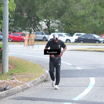 Runner Photo 5590740
