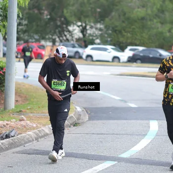 Runner Photo 5590764