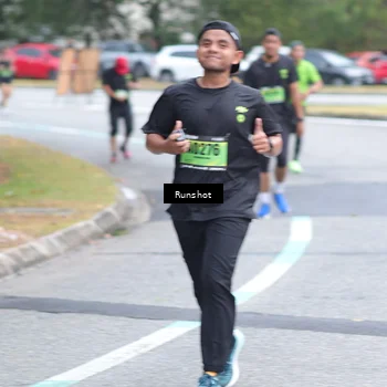 Runner Photo 5590827
