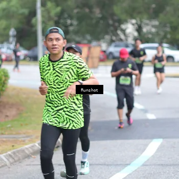 Runner Photo 5590877