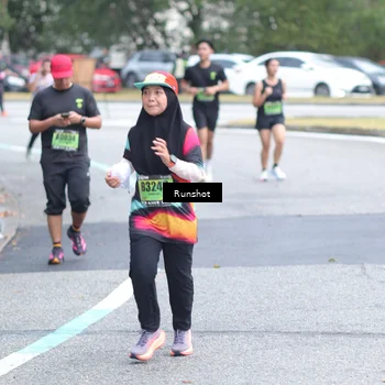 Runner Photo 5590898