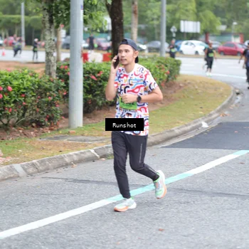 Runner Photo 5590948