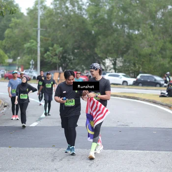 Runner Photo 5591004