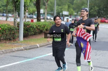 Runner Photo 5591030
