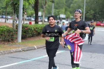 Runner Photo 5591032