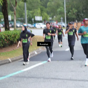 Runner Photo 5591074