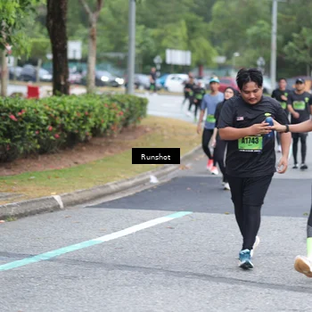Runner Photo 5591076