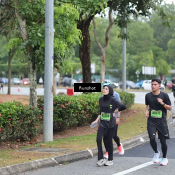 Runner Photo 5591084