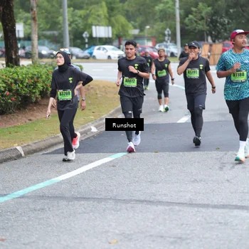 Runner Photo 5591098