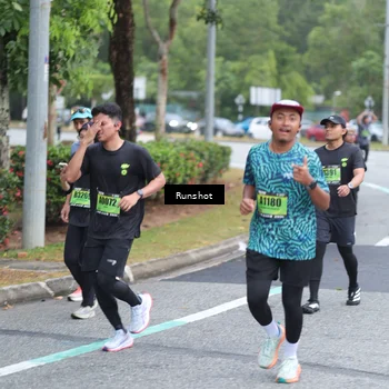 Runner Photo 5591104
