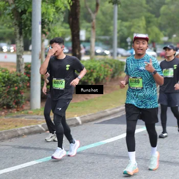 Runner Photo 5591107