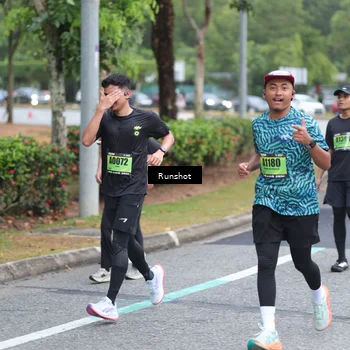 Runner Photo 5591117